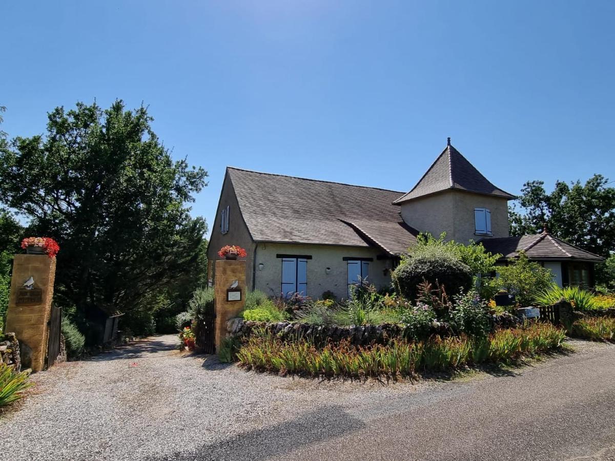 Bed and Breakfast Aux Deux Colombes à Padirac Extérieur photo
